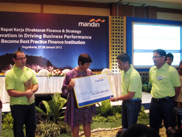 Mandiri Scholarship